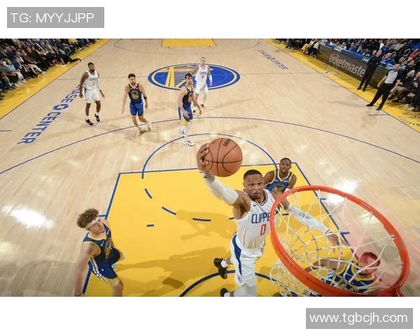 历史首创联盟之巅水花兄弟重现勇士再度冲击冠军荣耀