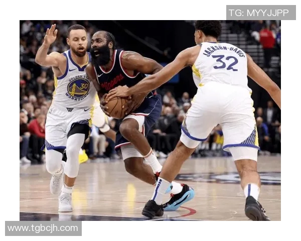 大冷门！快船最多落后37分：哈登15+11苦撑，新援5三分成遮羞布