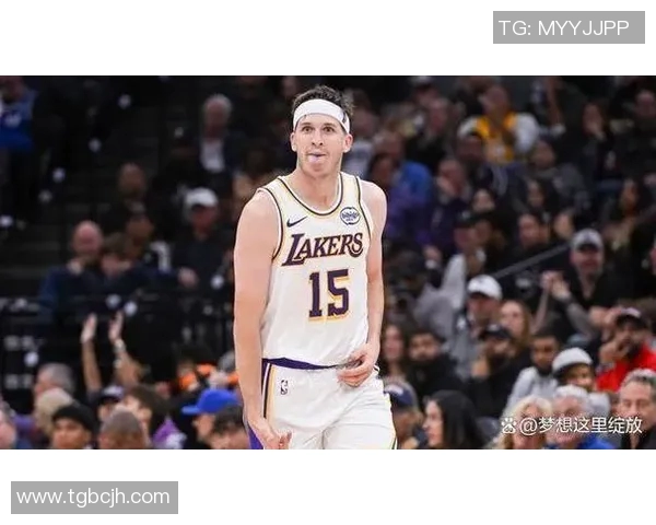 湖人小胜也可以,赢球还有4收获,一人可以重用,还开发出新打法 湖人小胜也可以,赢球还有4收获,一人可以重用,还开发出新打法