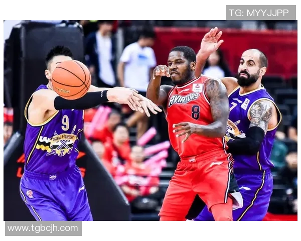 近期8战7胜!迪文:我们团结一心 本季表现比上赛季强太多了 近期8战7胜!迪文:我们团结一心 本季表现比上赛季强太多了